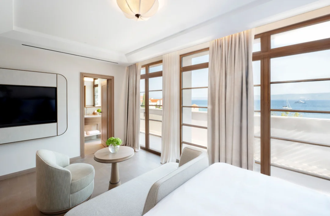Deluxe Room Sea View Balcony